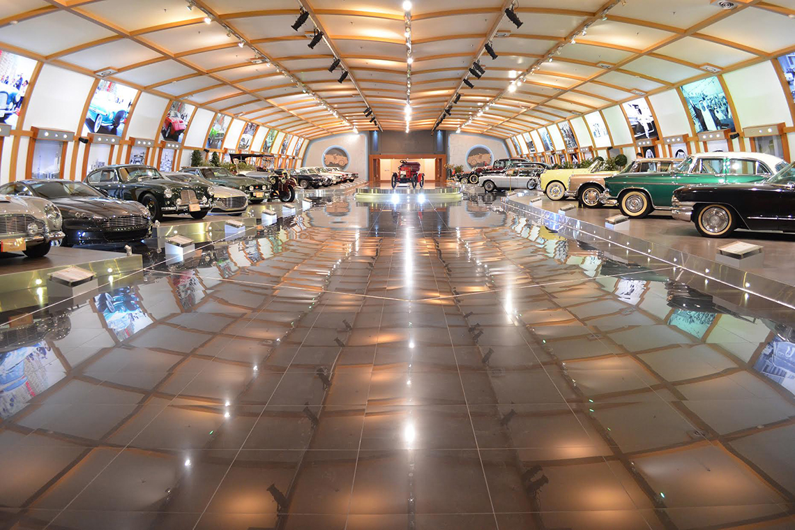 Kuwait Car Museum Osoul House Car Rental